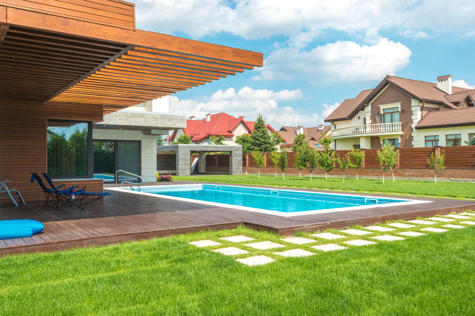 Piña Pools — Pool Builder